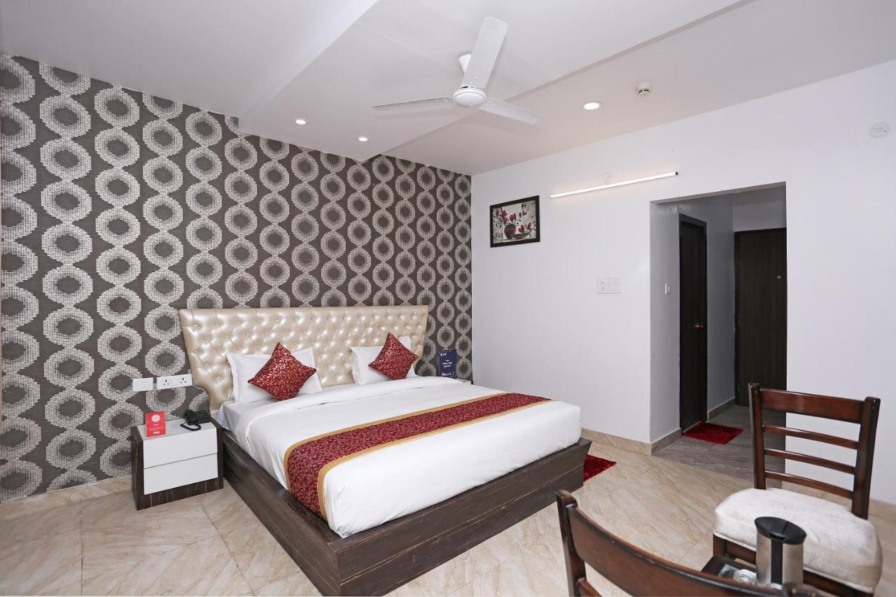 Capital O 10060 Hotel The Leaf Lucknow Zewnętrze zdjęcie