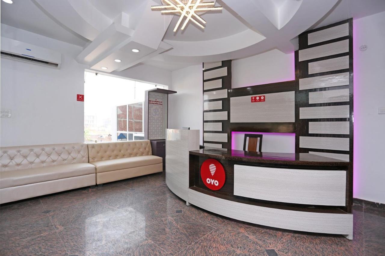 Capital O 10060 Hotel The Leaf Lucknow Zewnętrze zdjęcie